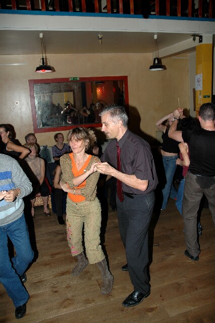 min 2006 10 03 latino 093